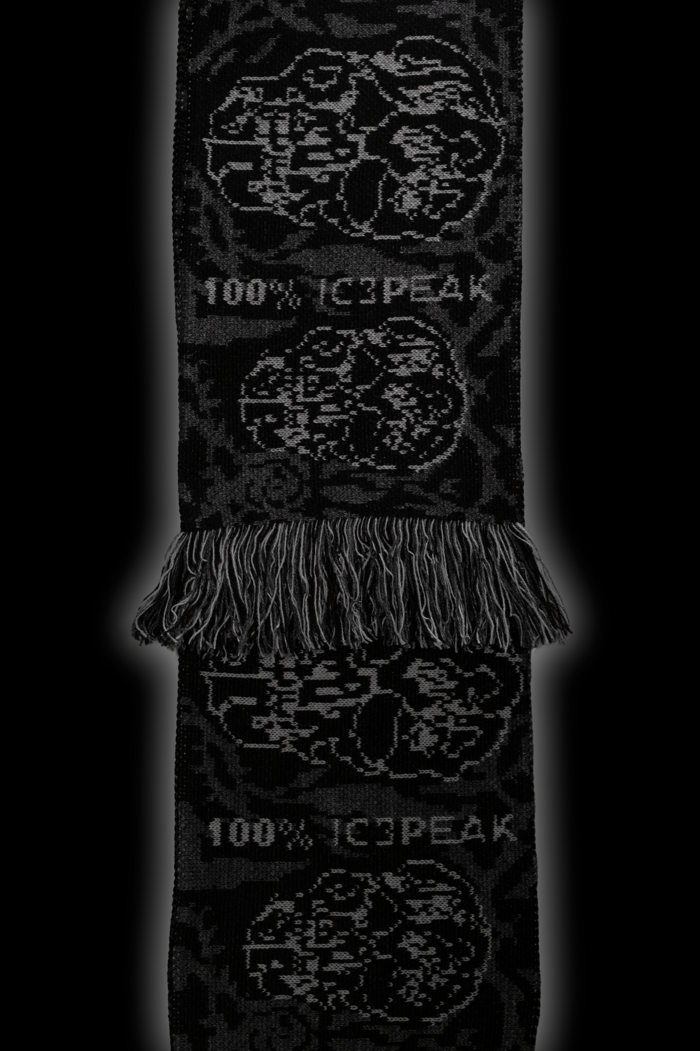 «Skull» scarf